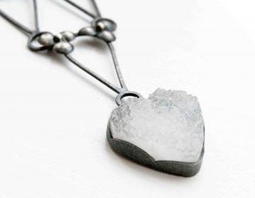 Oxidized Sterling Silver Necklace. White Druzy Heart Quartz. Black. OOAK. Metal Na&Atilde;&macr;f 2 Necklace. Handmade by Maria Goti Joyas.