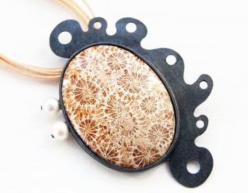 Oxidized Sterling Silver Pendant. Fossilized Coral. Cultured Pearls. OOAK. C. MARINAS XI Pendant. Handmade by Maria Goti Joyas.