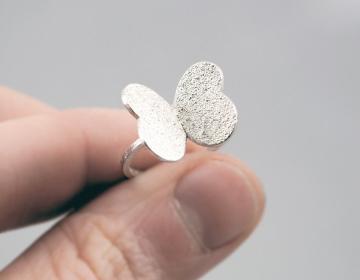 Cute Texturized Sterling Silver Ring. Roll Printed Texture. White. VARIACIONES Ring. Handmade by Maria Goti Joyas.